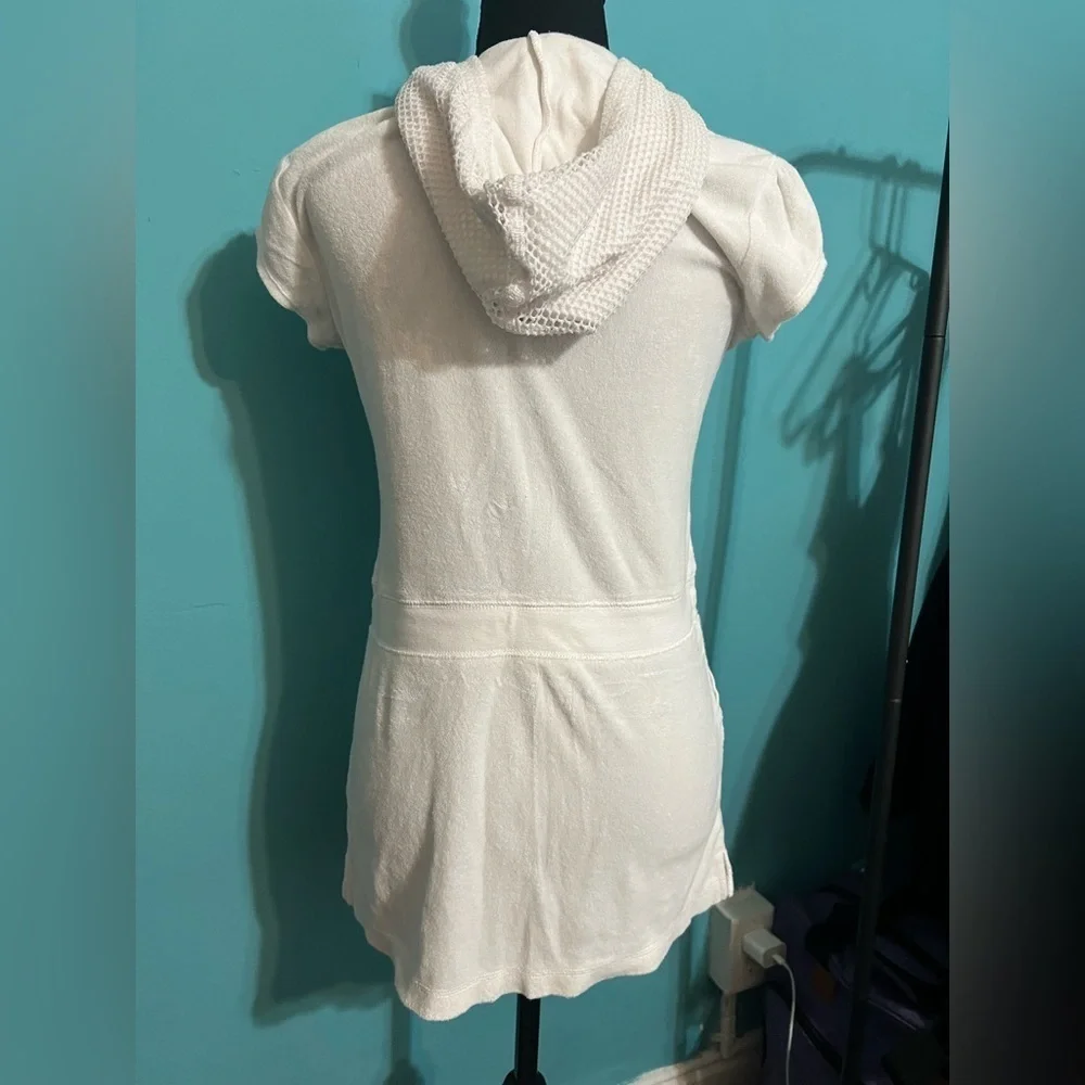 #38 White cover up